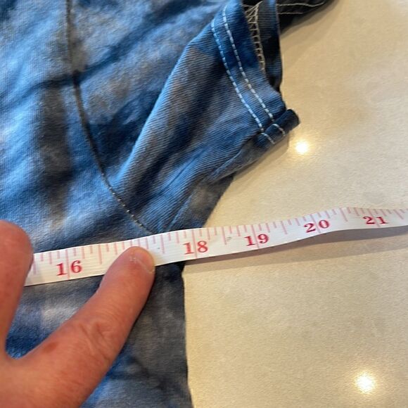 Thrasher skateboard magazine t-shirt size Med-large see measurements. - Picture 4 of 7